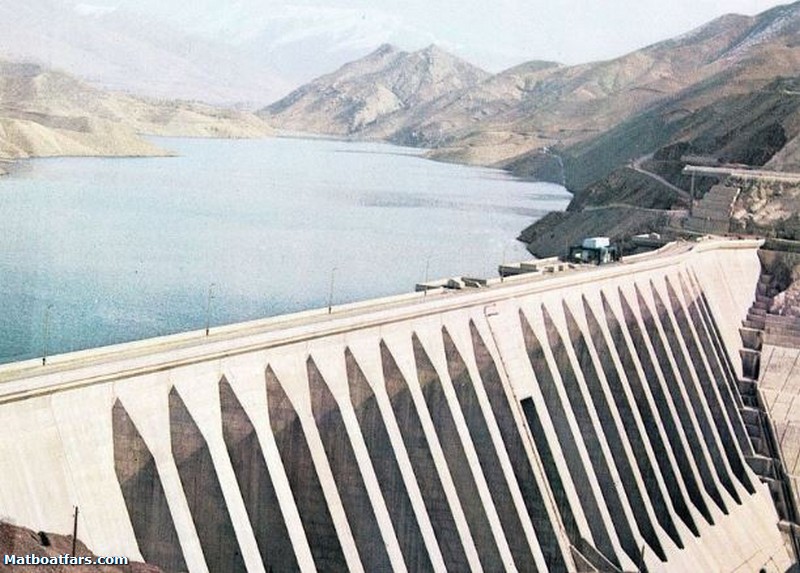 طبهره‌برداری از سدهای درحال ساخت،آب در اختیار را در فارس افزایش می‌دهد