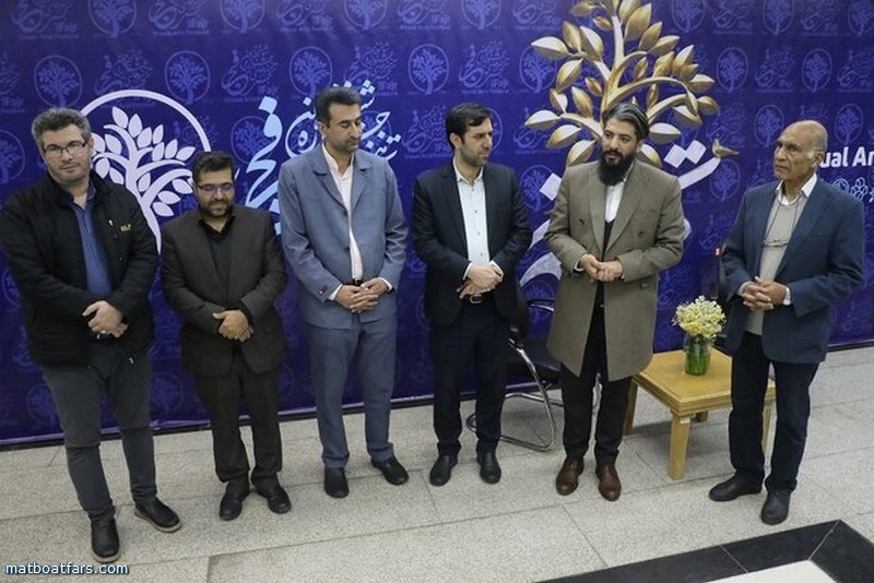 بخش استانی جشنواره هنرهای تجسمی فجر در شیراز آغاز شد