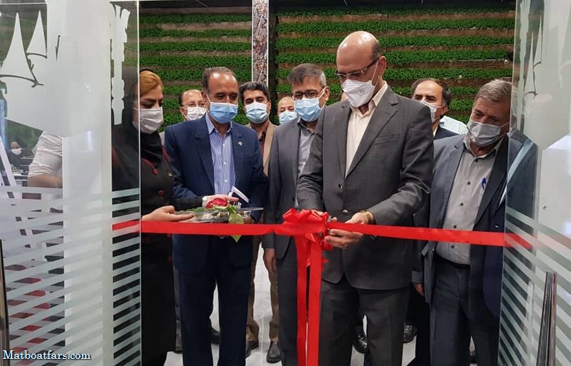سه مرکز جوار کارگاهی در شیراز با هدف ارتقای مهارت کارکنان افتتاح شدند