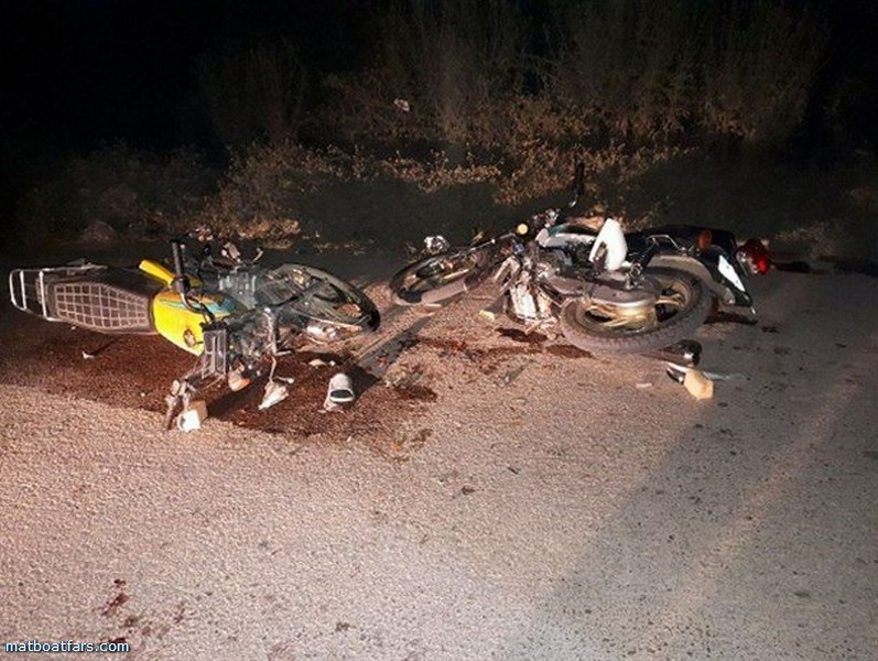برخورد موتورسیکلت‌ها با ۲ کشته در کازرون