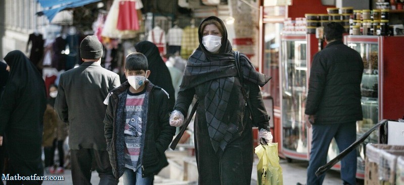 اتوبوس سیار واکسیناسیون کرونا در شیراز به راه افتاد