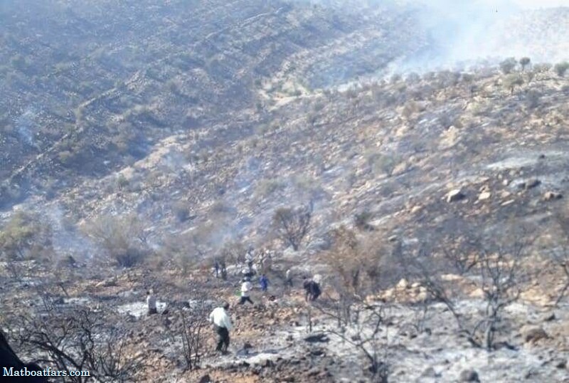 ۲ مصدوم آتش‌سوزی هایقر فیروزآباد در حال درمان هستند