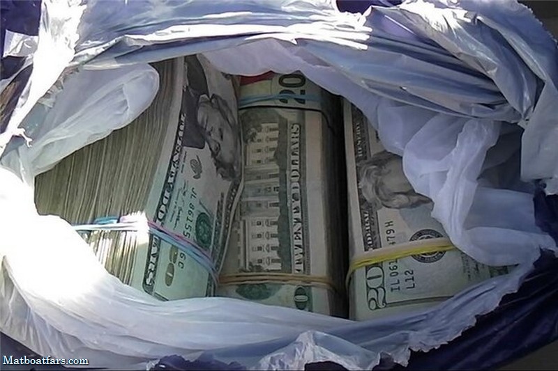 قاچاقچی ارز در فارس ۵۴ میلیارد ریال جریمه شد